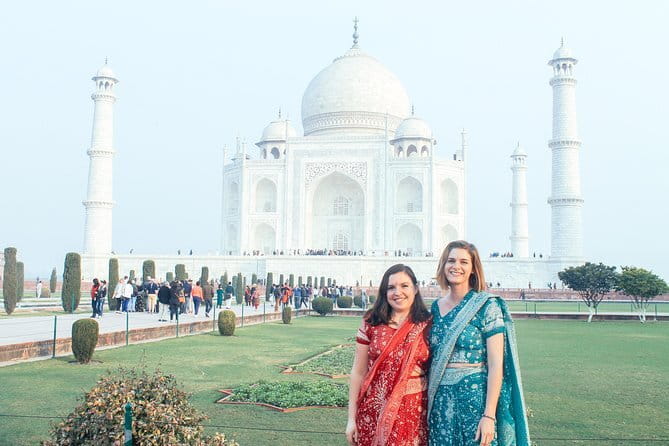 Same Day Agra Tour By Gatimaan Express Train from delhi - Taj Mahal at 10:30: what to focus on