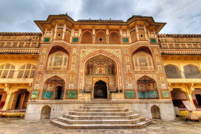 Same Day Agra Tour By Gatimaan Express Train from delhi - Baby Taj: optional extra or must-do?