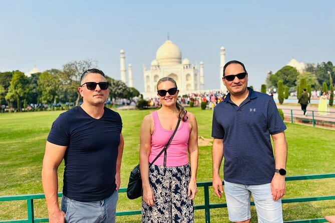 Same Day luxury Taj Mahal and Agra Fort Tour from Delhi by Car - Key points worth knowing before you go