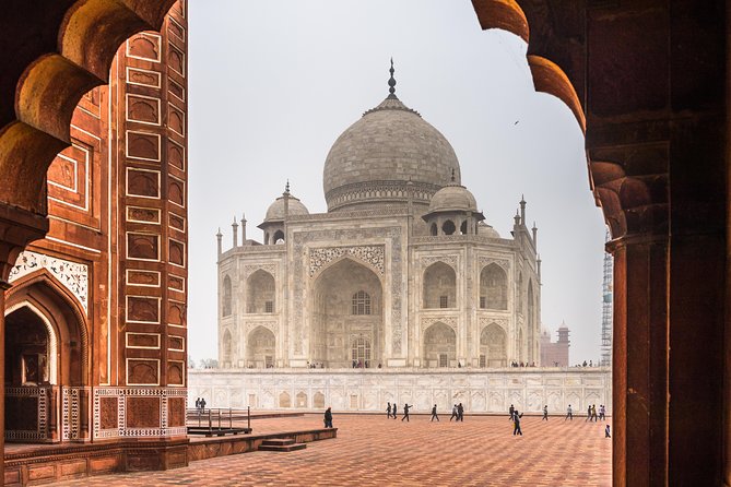 Same Day Taj Mahal, Agra Fort & Baby Taj Tour from Jaipur by Car - A one-day Agra hit from Jaipur: what the 14-hour schedule feels like