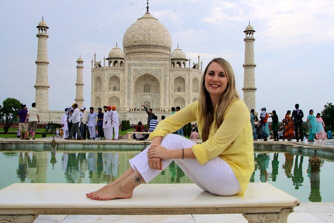 Same Day Taj Mahal Tour from Delhi - Taj Mahal at 10:00 AM: How Your Guide Improves Entry and Photos