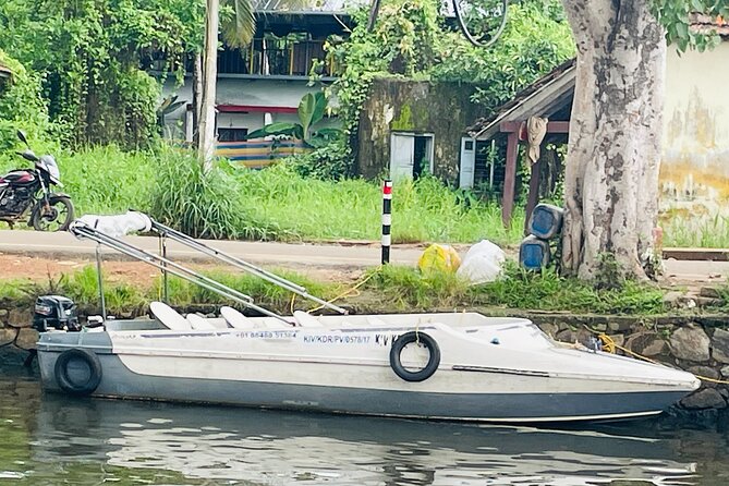 Shikara Boat Tour Alleppey Backwater Fantastic Boat Cruise - What Makes a Motorized Shikkara Cruise Different