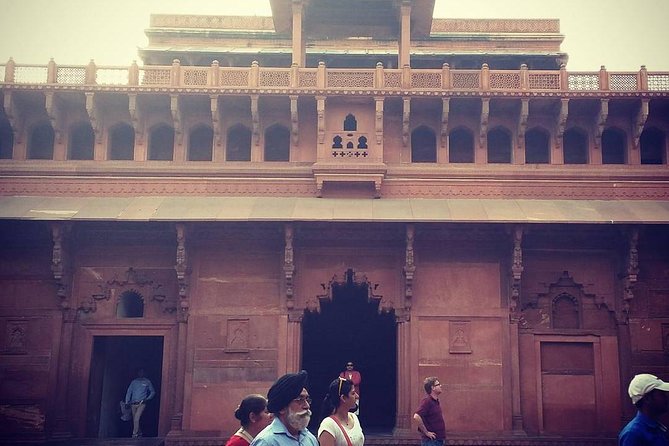 Skip-the-Line: Agra Fort Entrance Ticket with Guided Tour - Timing Tips: How to Make a 1 to 2 Hour Visit Feel Longer