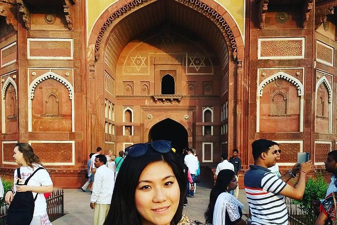Skip-the-Line: Agra Fort Entrance Ticket with Guided Tour - Private and Flexible: Why This Format Works in Real Life