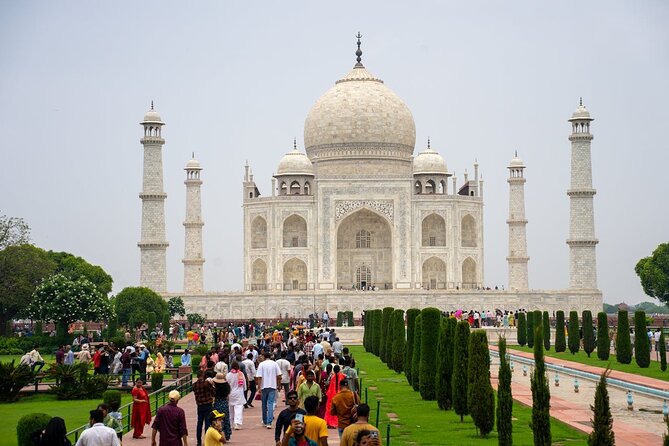 Skip-the-Line Guided Taj Mahal & Agra Fort Tour with Add-ons - Taj Mahal Visit: How Your Guide Changes the Experience