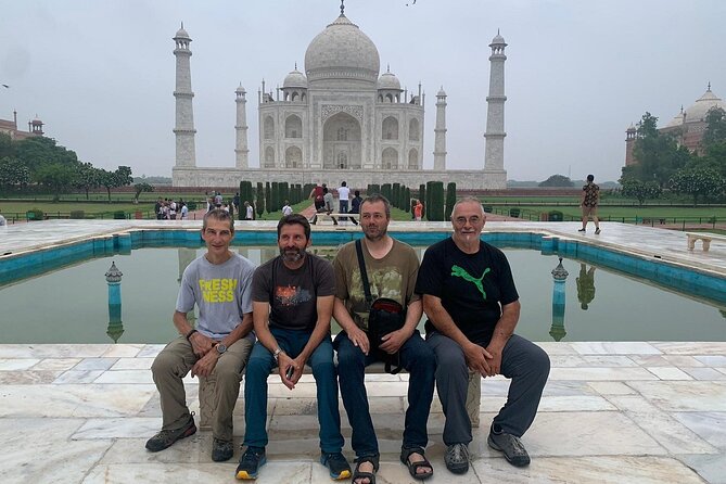 Skip The Line Taj Mahal Agra Fort Car & Tour Guide From Agra - Hotel pickup and the air-conditioned car comfort checklist
