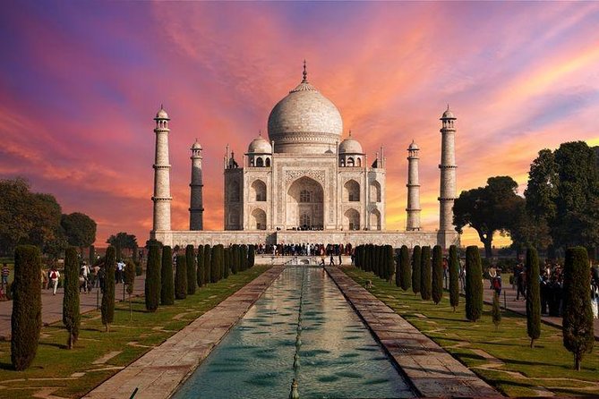 Skip-the-Line Taj Mahal VIP Entrance Tour - A realistic 4-hour flow, from 6:00 am to back again