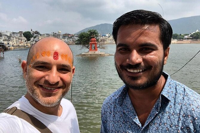 Spiritual City Walking Tour-THE Pushkar Route - Start at Gurudwara Sahib, the Sikh chapter of Pushkar