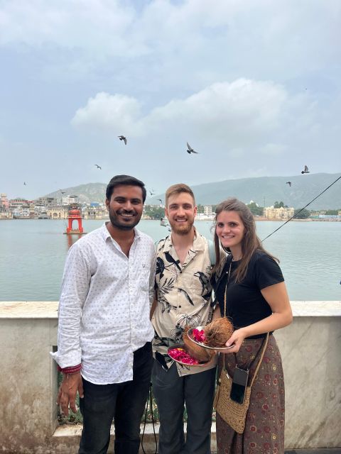 Spiritual Walking tour with Puja Ceremony -The Pushkar Route - Brahma Temple, the World’s Only One: The Main Event