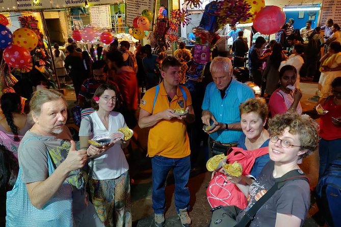 Street Food walking tour in Bangalore with a food evangelist - A Street Food Day That Starts at Chickpet and Ends at National College Metro