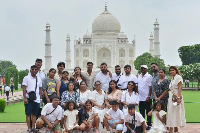 Sunrise Taj Mahal and Agra Day Tour From Delhi - All Inclusive - The Delhi to Agra drive: private AC comfort, not a bus crawl