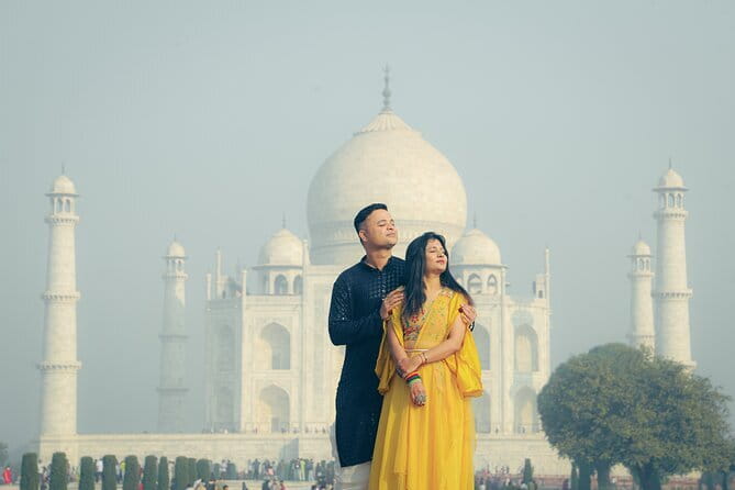 Sunrise Taj Mahal Tour From Delhi - Your Meal Break in Agra: Lunch or Breakfast, Depending on Your Pickup Time