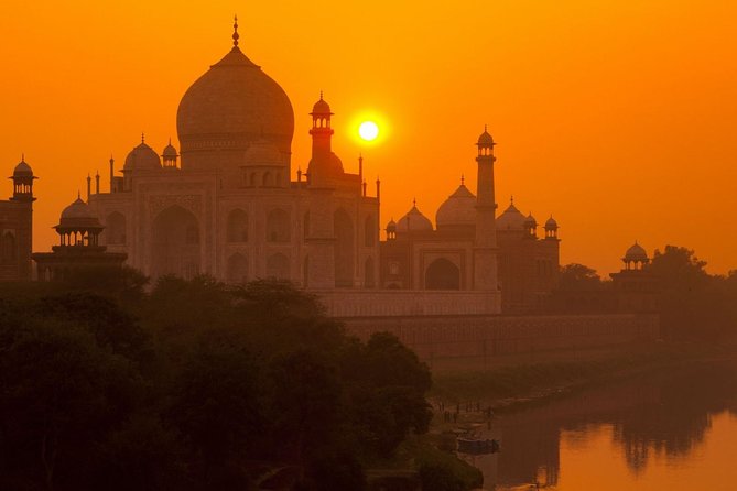 Sunrise Tour Of Taj Mahal From Delhi - All Inclusive - Sunrise Taj Mahal works best when the plan is strict