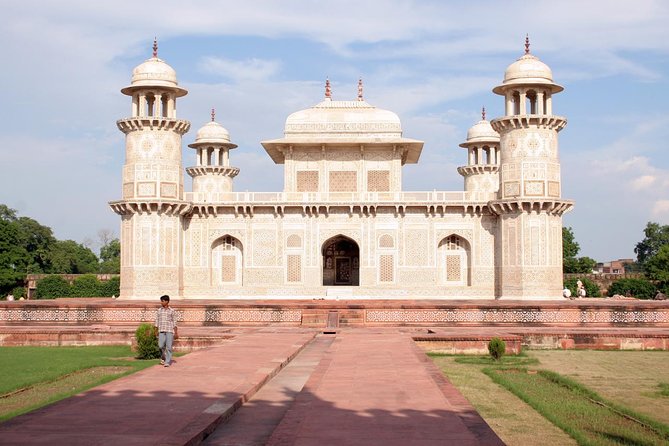 Taj Mahal, Agra Fort & Baby Taj Tour from Delhi - All Inclusive - Who this private Taj Mahal day trip is best for