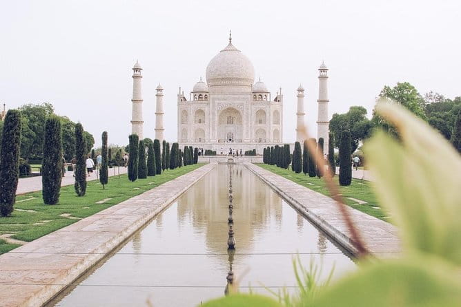 Taj Mahal, Agra Fort, Baby Taj Tour from Delhi by Superfast Train - 7:00 am pickup to Agra Cantt by 9:30 am