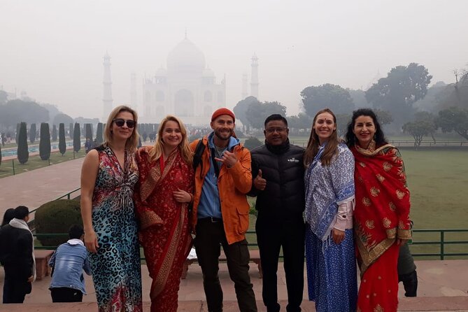 Taj Mahal & Agra Fort Fatehpur Sikri Tour By Car and guide - Fatehpur Sikri: The City of Victory That Feels Temporarily Real