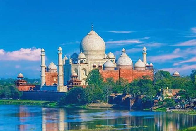 Taj Mahal & Agra Fort Skip-the-Line Tour from Delhi or Agra - Agra Fort in 45 Minutes: Short Stop, Big Payoff