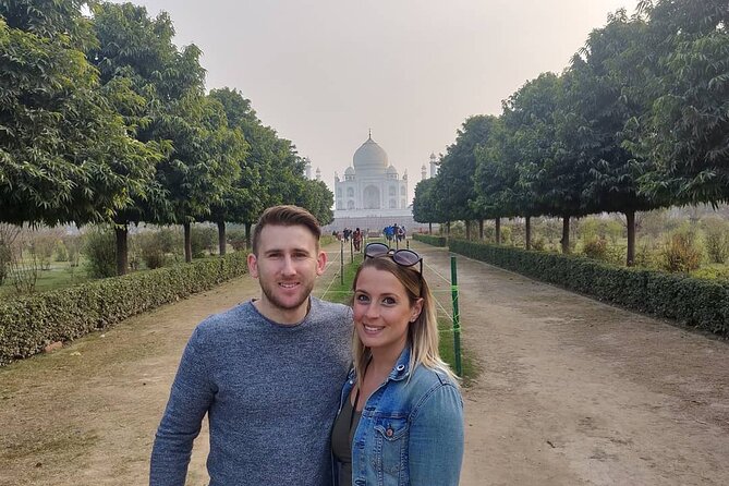 Taj Mahal & Agra Private Day Tour from Delhi - All Inclusive - Taj Mahal visit: battery bus plus a real photo plan
