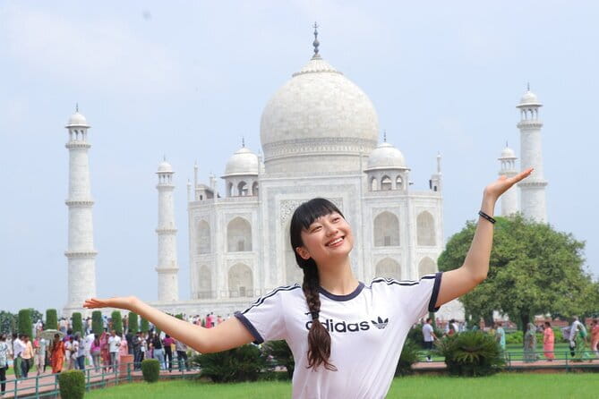 Taj Mahal & Agra Sameday Tour from Delhi by Car with 5 Star Lunch - Baby Taj and Itmad-ud-Daula: the shorter stop that ends strong