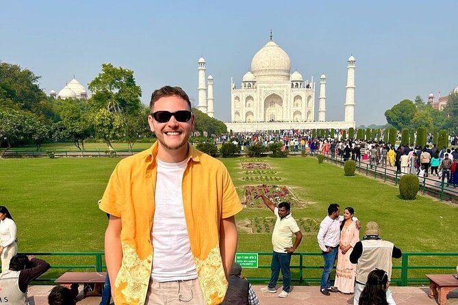 Taj Mahal Day Tour from Delhi by Car : BADGE OF EXCELLENCE TOUR - Private pickup across Delhi-NCR, with control over your start time