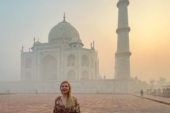 Taj Mahal Day Tour from Delhi by Car : BADGE OF EXCELLENCE TOUR - Taj Mahal time: how to make the most of roughly 3 hours