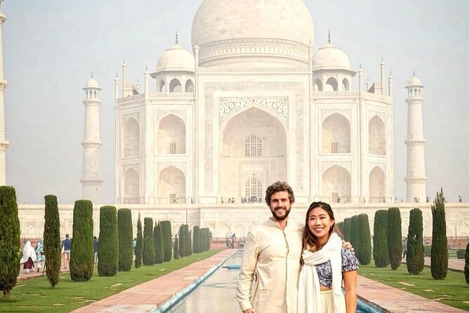Taj Mahal Day Tour from Delhi by Car : BADGE OF EXCELLENCE TOUR - Riding between stops in an air-conditioned private car