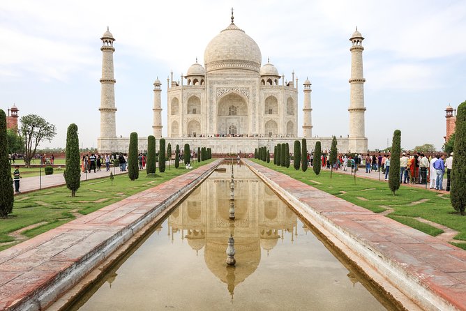 Taj Mahal Day Tour from Delhi by Superfast Train - TOP RATED TOUR - Private car pacing, guide help, and crowd-smart behavior