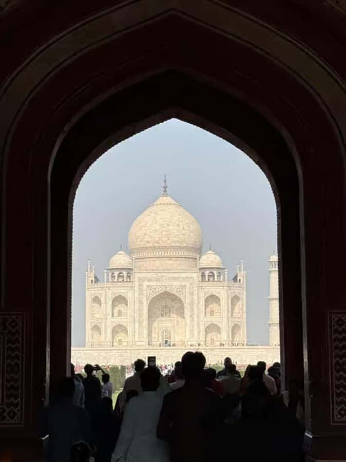 Taj Mahal: Foreigner Express Ticket (High Value) - Foreigner Express Entry, the Real Value in Agra