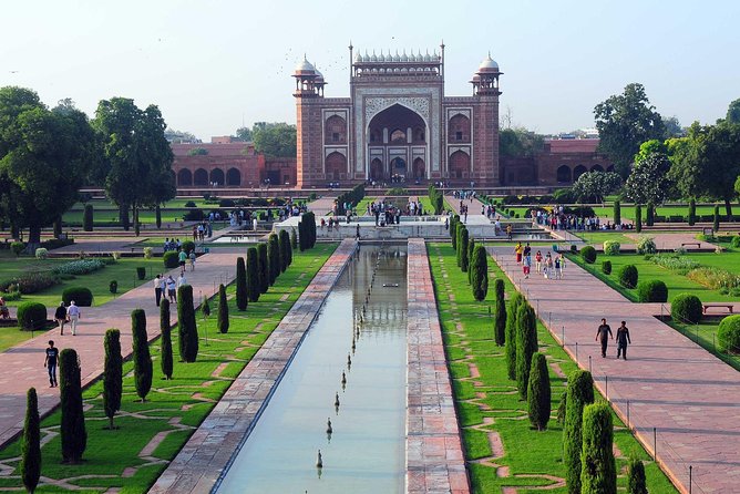 Taj Mahal Private Tour from Delhi - The Taj Mahal visit: how to make 3 hours feel like more
