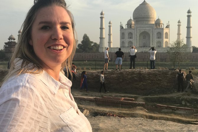 Taj Mahal skip the line luxury tour with guide - Why a 3:00 AM Taj Mahal sunrise start works