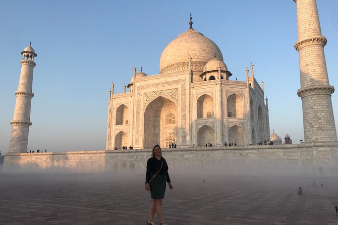 Taj Mahal skip the line luxury tour with guide - Delhi to Agra in a private AC car, with fuel and tolls handled