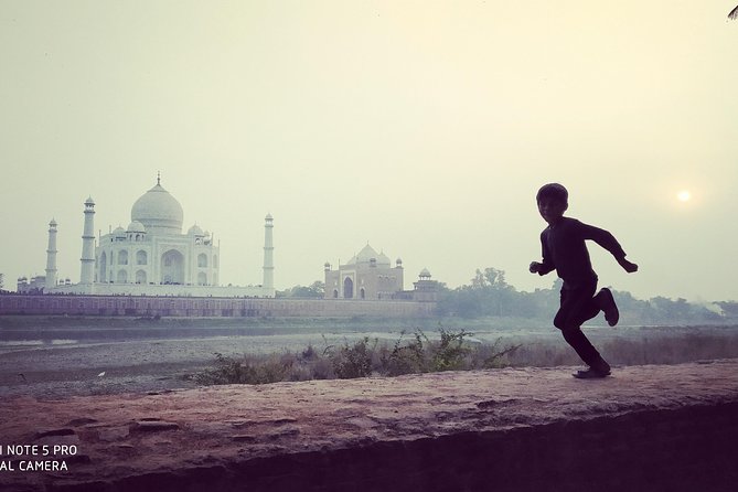 Taj Mahal Sunrise & Sunset All Inclusive Private Luxury Agra Tour - Lunch at a 5-Star Buffet: The Break That Makes the Afternoon Work