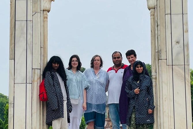 Taj Mahal Sunrise Tour From Delhi by Car - Agra Fort after the Taj: how the second stop changes the story