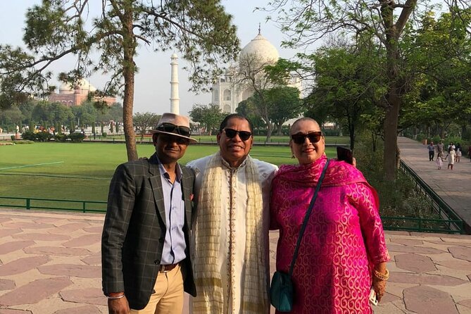 Taj Mahal Sunrise with Lord Shiva Temple:- All Inclusive - Agra Fort with Diwan-i-Khas and Diwan-i-Aam, plus Taj Mahal views