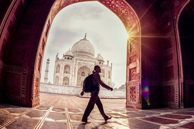 Taj Mahal Sunrise with Lord Shiva Temple:- All Inclusive - Shri Mankameshwar Temple, Lord Shiva prayers and a calmer hour