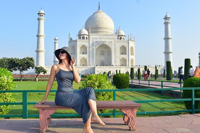 Taj Mahal Tour By Auto Or Rickshaw - Agra Fort: the Mughal power scene after the Taj