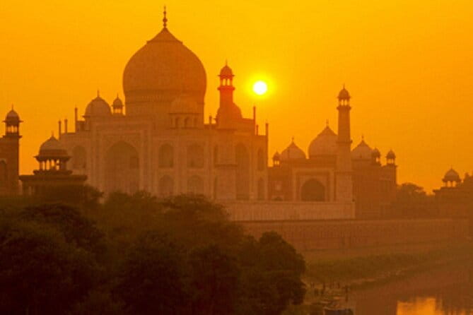 Taj Mahal Tour By Auto Or Rickshaw - Hotel pickup and drop-off, the real convenience in Agra