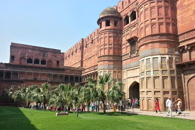 Taj Mahal Tour with Agra Fort - All-Inclusive Day Trip from Delhi - Private guiding: how Asif Khan and Fazil change the feel of the day