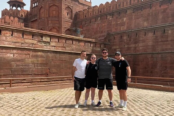 Taj Mahal Tour with Private Guide - Taj Mahal visit: how to get photos and meaning in 1 hour 30 minutes