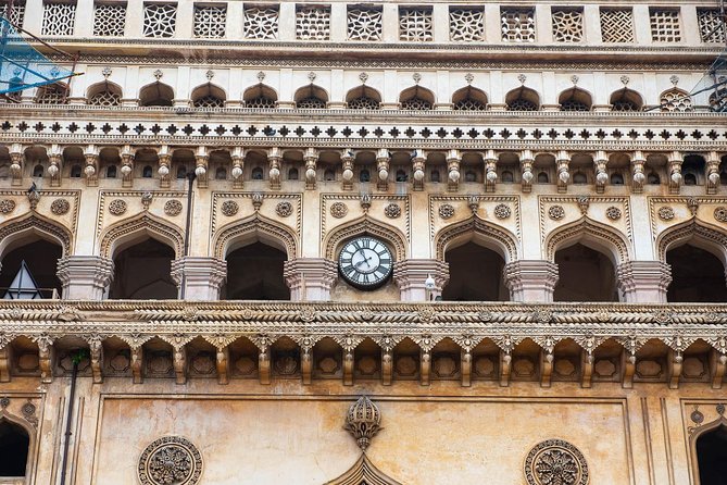 The City of Pearls Walking Tour - Charminar Time: Walking the Symbol and Climbing to the First Floor