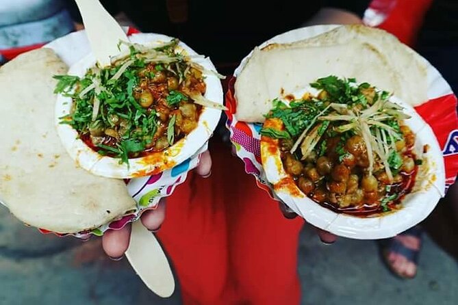 The Great Indian Food Tour: Old Delhi Food and Heritage Walk - What group size feels like on the ground (max 12)