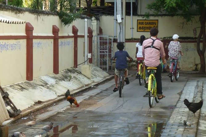 The Unique Pondicherry City Bike Tour - Why A Vintage Bike Works So Well in Pondicherry