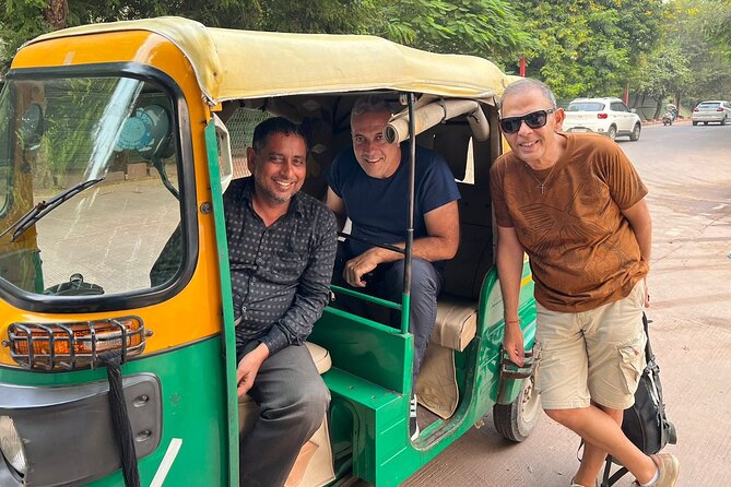 Tuk Tuk Tour of Taj Mahal With Experienced Driver - Taj Mahal stop: photography time and the entry ticket reality