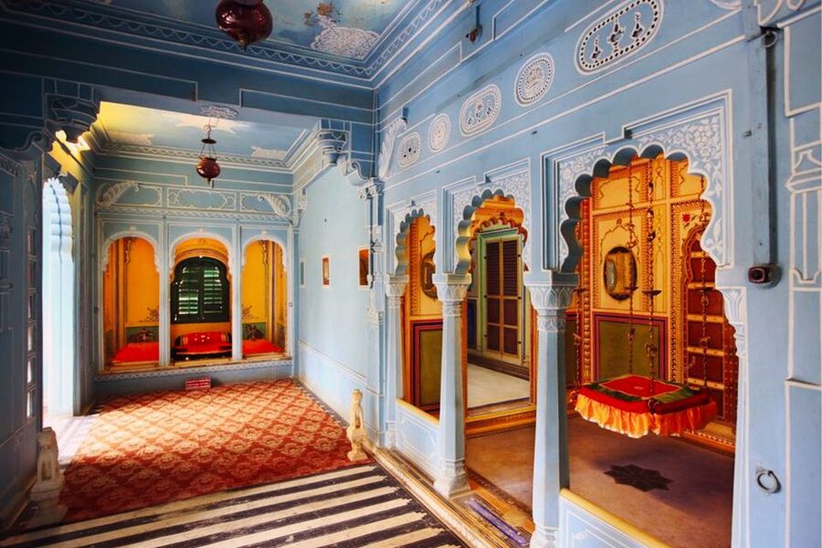 Udaipur: Full Day Private City Tour with Optional Boat Ride - Private Driver, Route Flexibility, and Getting Around Smartly