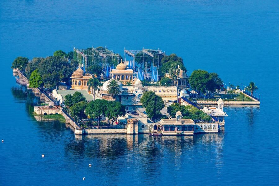 Udaipur: Guided Ghat Tour and Boat Ride - The Boat Ride on Lake Pichola: Jag Mandir Views You’ll Remember