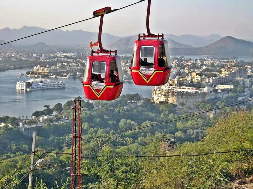 Udaipur: Private Full-Day Sightseeing Tour with a Tour Guide - Lunch, Markets, and the “So What Should We Eat” Advantage