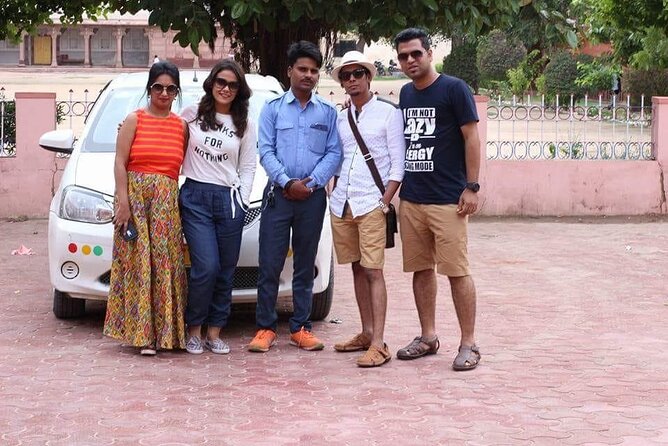 Udaipur Private Tour With Guide - Udaipur in a Private Car: The Real Benefit Is Control