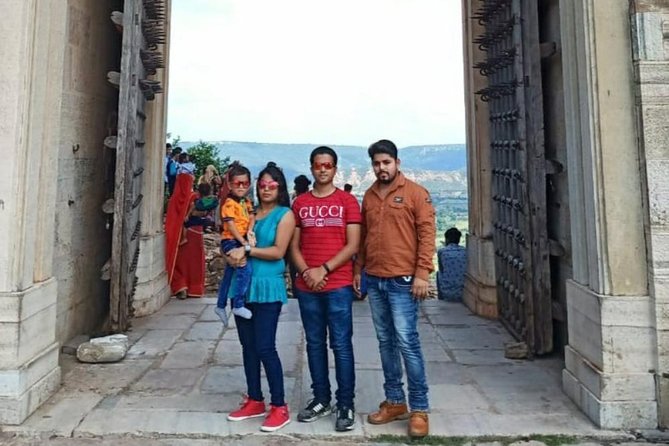 Udaipur Sightseeing Tour By Car With Guide - Why This Private Udaipur Taxi Tour Fits Real Schedules