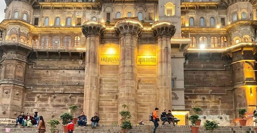 Varanasi : Full Day City Highlights Day Tour & Ganges Cruise - The big idea: a sacred start, a spiritual south-to-north route, and a night finish at Dashashwamedh Ghat
