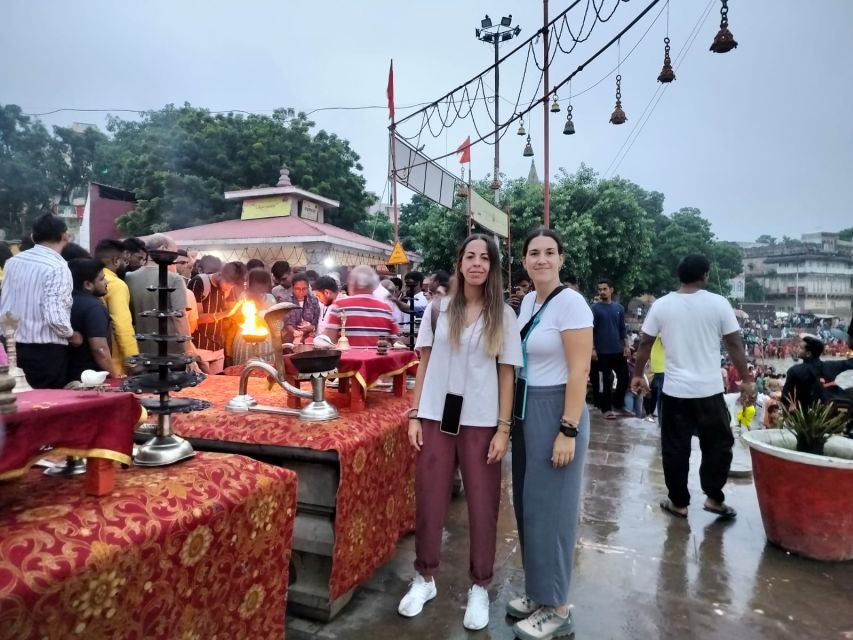Varanasi : Full Day City Highlights Day Tour & Ganges Cruise - Kashi Vishwanath Temple walking route: navigating old lanes without losing the meaning
